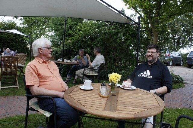 Café im Feld – Garten 1